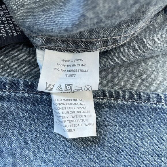 J Crew Top Womens 10 Blue Chambray Long Sleeve Pearl Snap Western Shirt Denim - Picture 16 of 16